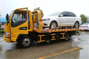 椒江附近拖车救援24小时服务热线